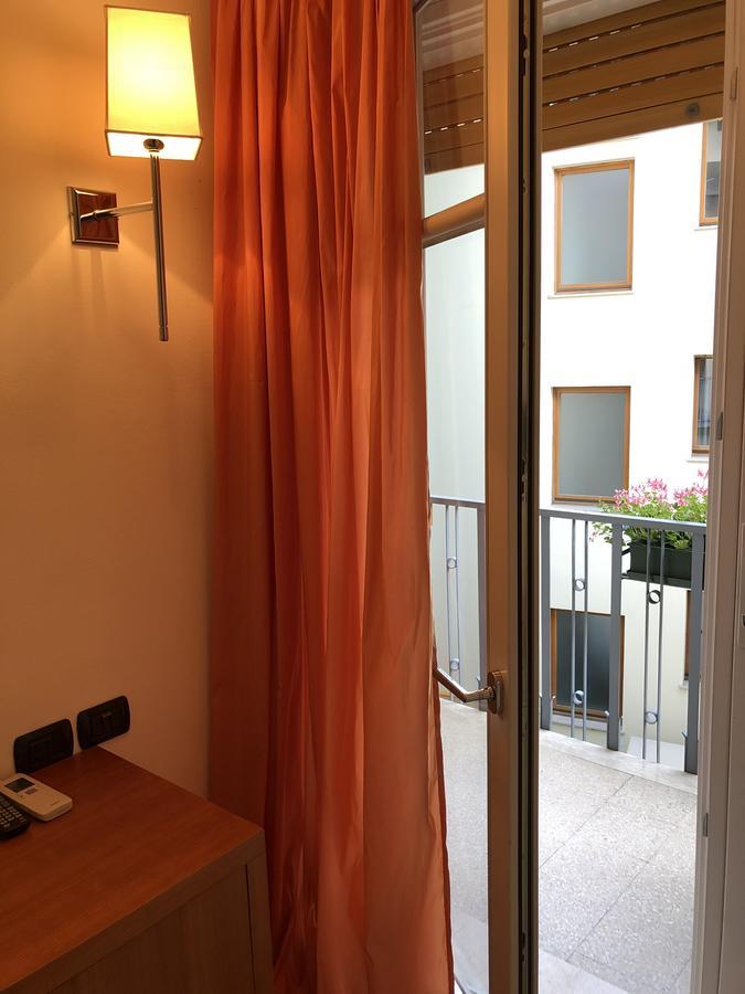 Hotel Antica Trattoria Cles Esterno foto